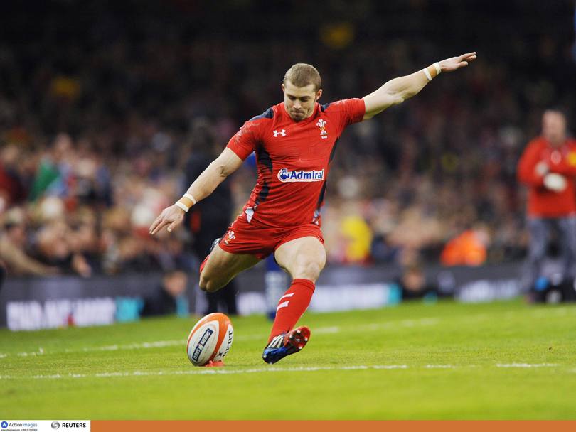 Leigh Halfpenny alla piazzola. Reuters 